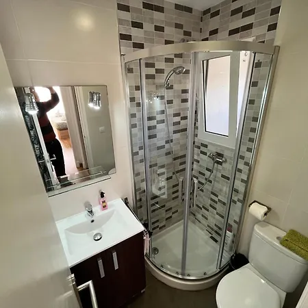4 Bedrooms -seneca Center Apartamento *